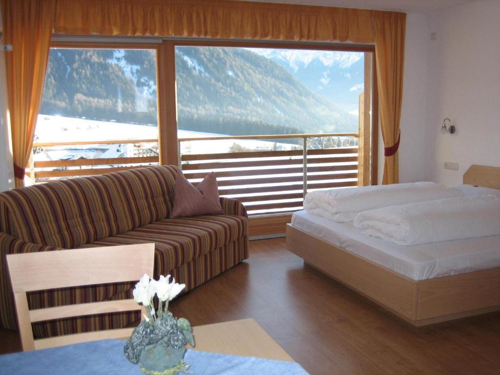 Garni - Appartement Neumairhof Разун-ди-Сопра Номер фото